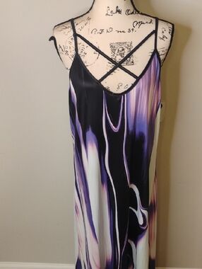Sleeveless Abstract Marble Maxi Dress in Purple and Black